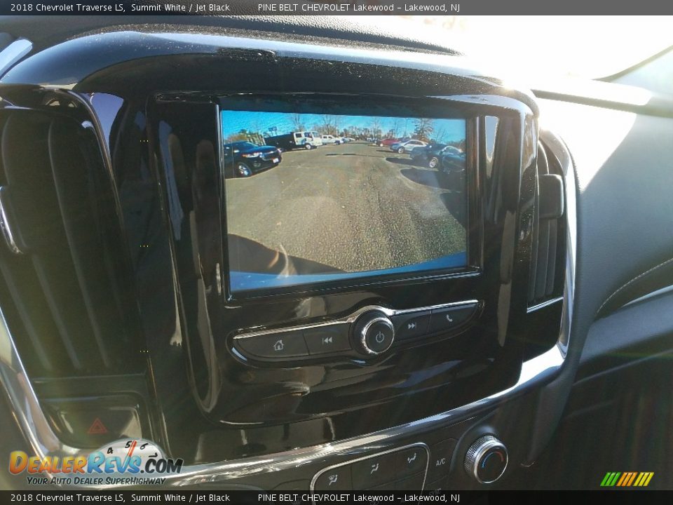 2018 Chevrolet Traverse LS Summit White / Jet Black Photo #10