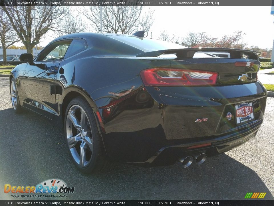 2018 Chevrolet Camaro SS Coupe Mosaic Black Metallic / Ceramic White Photo #4