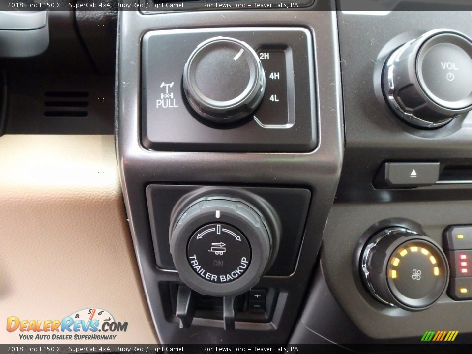 2018 Ford F150 XLT SuperCab 4x4 Ruby Red / Light Camel Photo #18