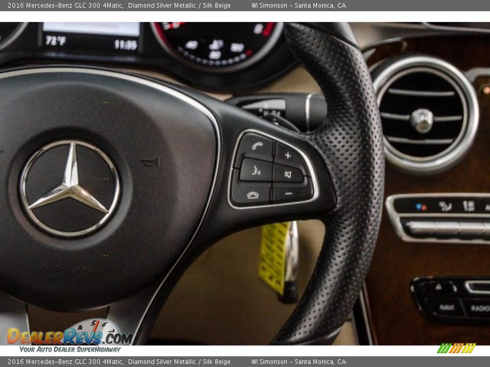 2016 Mercedes-Benz GLC 300 4Matic Diamond Silver Metallic / Silk Beige Photo #17