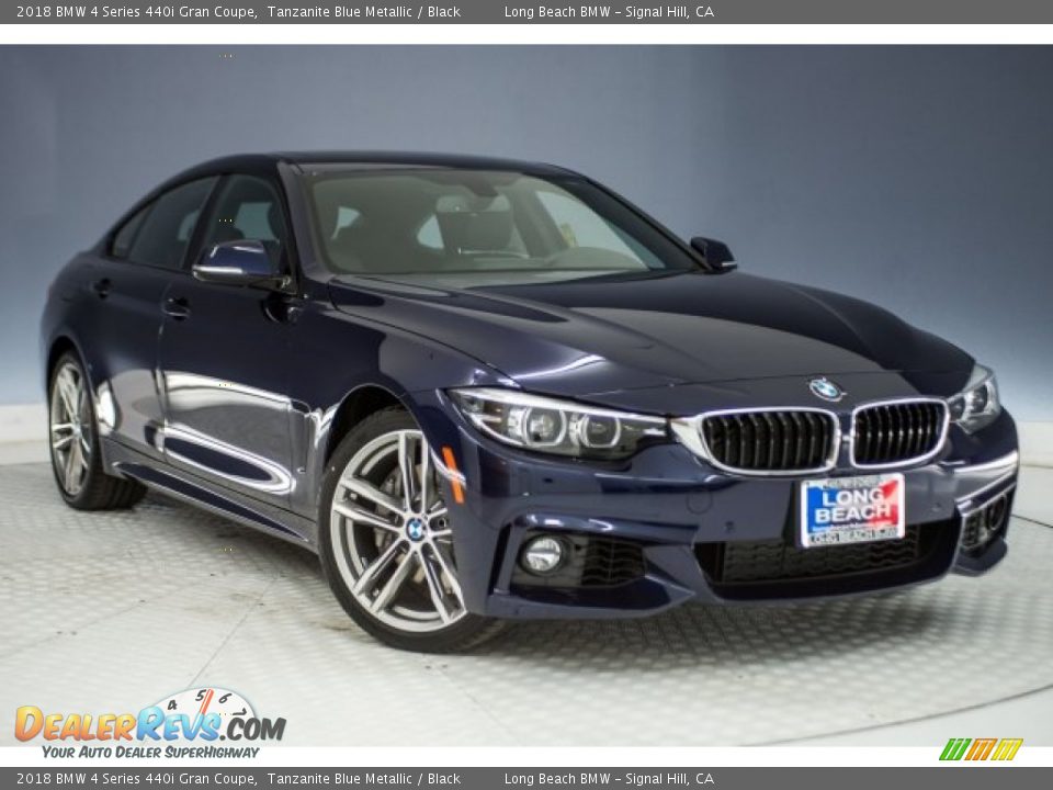 Front 3/4 View of 2018 BMW 4 Series 440i Gran Coupe Photo #11