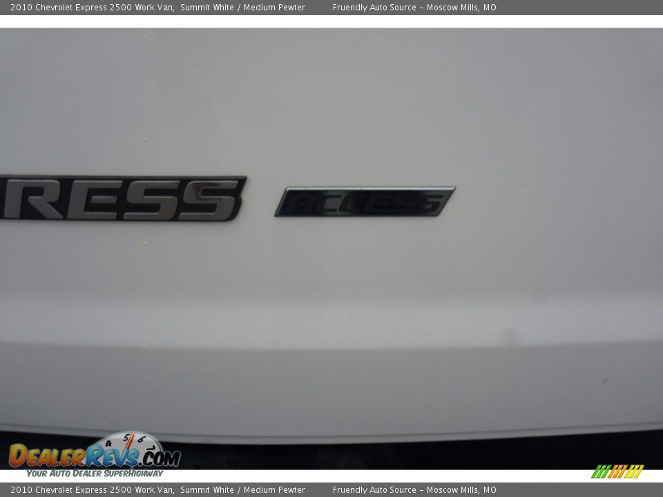 2010 Chevrolet Express 2500 Work Van Summit White / Medium Pewter Photo #29