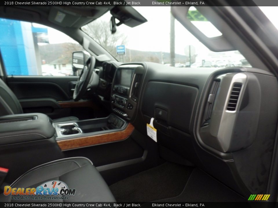 2018 Chevrolet Silverado 2500HD High Country Crew Cab 4x4 Black / Jet Black Photo #17