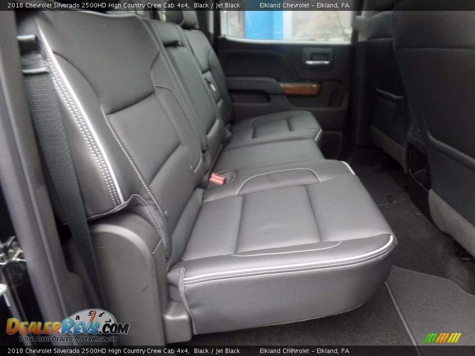 2018 Chevrolet Silverado 2500HD High Country Crew Cab 4x4 Black / Jet Black Photo #18