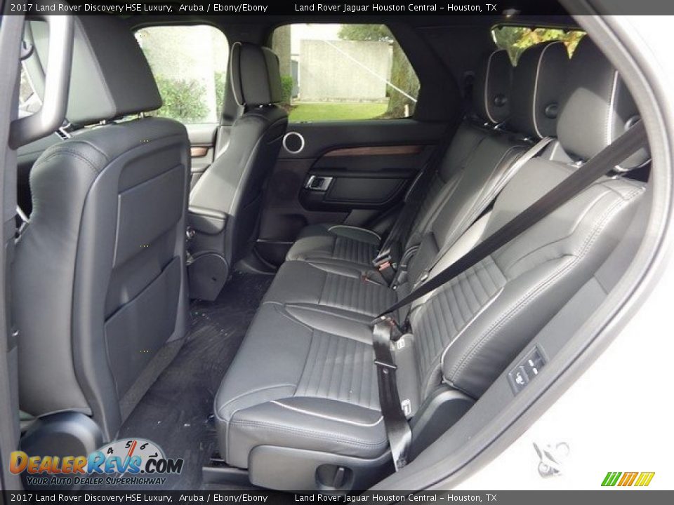 Rear Seat of 2017 Land Rover Discovery HSE Luxury Photo #5
