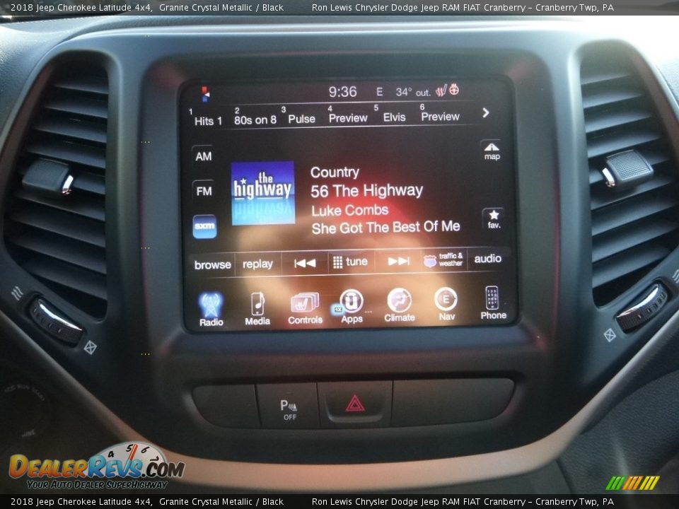 2018 Jeep Cherokee Latitude 4x4 Granite Crystal Metallic / Black Photo #16