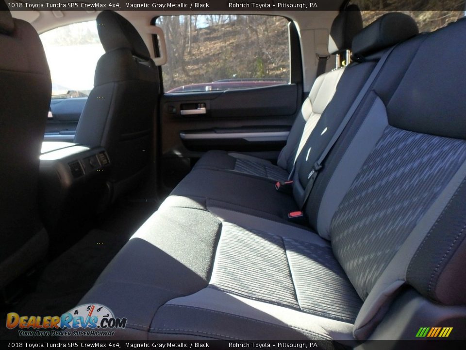2018 Toyota Tundra SR5 CrewMax 4x4 Magnetic Gray Metallic / Black Photo #7