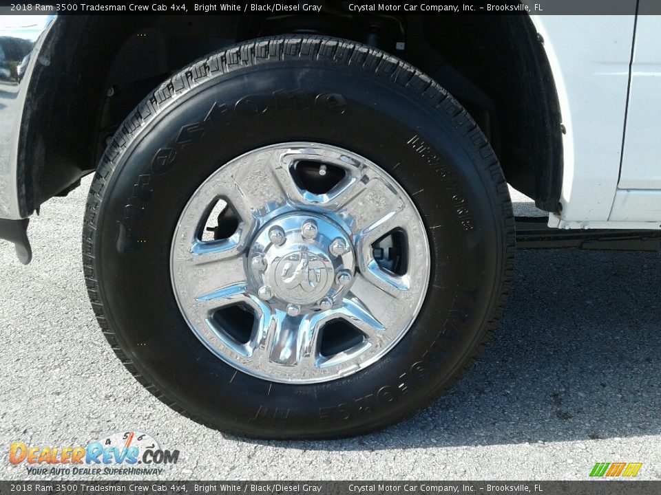 2018 Ram 3500 Tradesman Crew Cab 4x4 Bright White / Black/Diesel Gray Photo #20