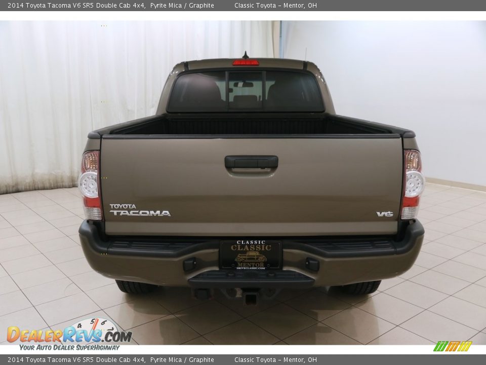 2014 Toyota Tacoma V6 SR5 Double Cab 4x4 Pyrite Mica / Graphite Photo #16