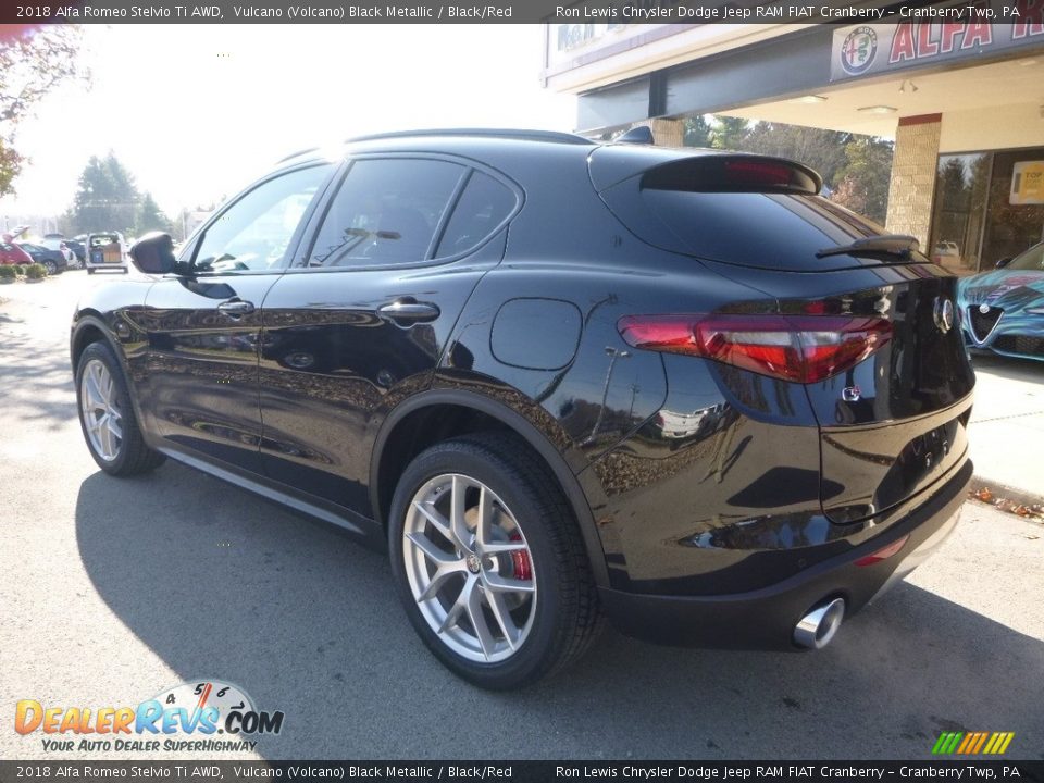 2018 Alfa Romeo Stelvio Ti AWD Vulcano (Volcano) Black Metallic / Black/Red Photo #5