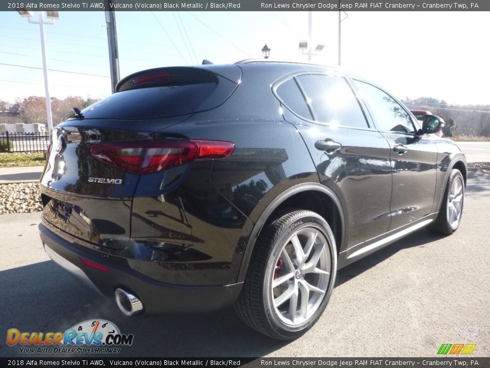 2018 Alfa Romeo Stelvio Ti AWD Vulcano (Volcano) Black Metallic / Black/Red Photo #8