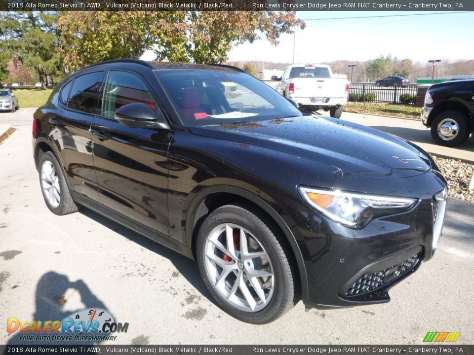 Front 3/4 View of 2018 Alfa Romeo Stelvio Ti AWD Photo #10
