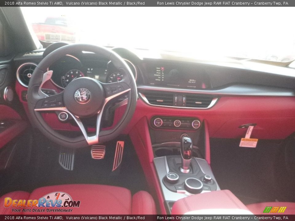 2018 Alfa Romeo Stelvio Ti AWD Vulcano (Volcano) Black Metallic / Black/Red Photo #18