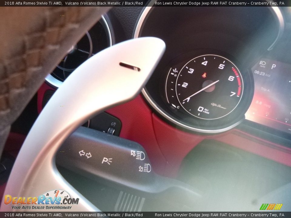 2018 Alfa Romeo Stelvio Ti AWD Vulcano (Volcano) Black Metallic / Black/Red Photo #25