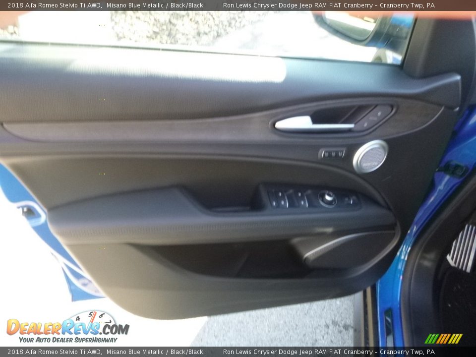 2018 Alfa Romeo Stelvio Ti AWD Misano Blue Metallic / Black/Black Photo #20