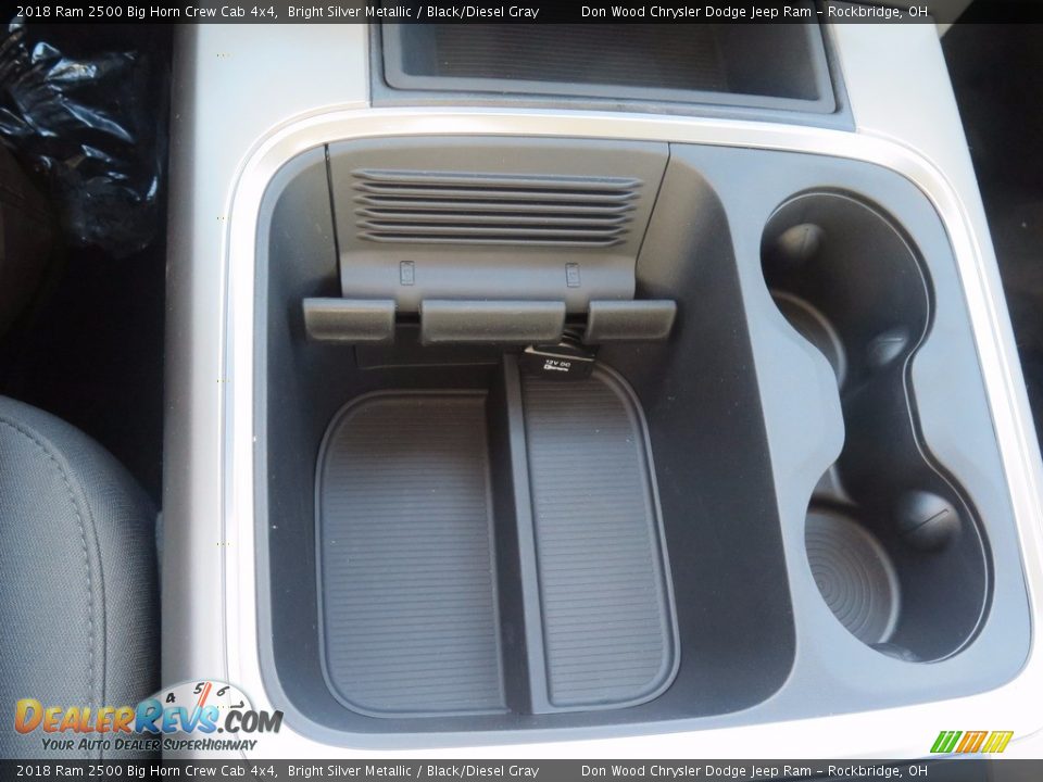 2018 Ram 2500 Big Horn Crew Cab 4x4 Bright Silver Metallic / Black/Diesel Gray Photo #13