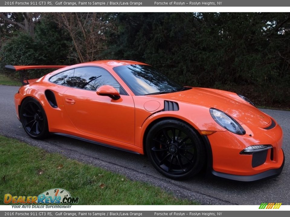 Front 3/4 View of 2016 Porsche 911 GT3 RS Photo #8