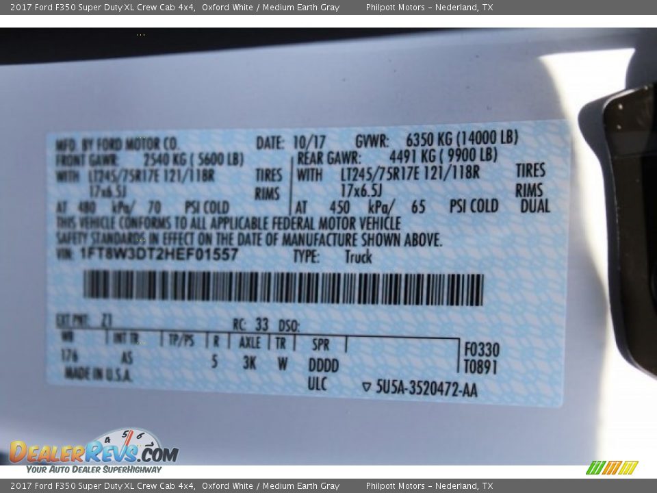 2017 Ford F350 Super Duty XL Crew Cab 4x4 Oxford White / Medium Earth Gray Photo #23