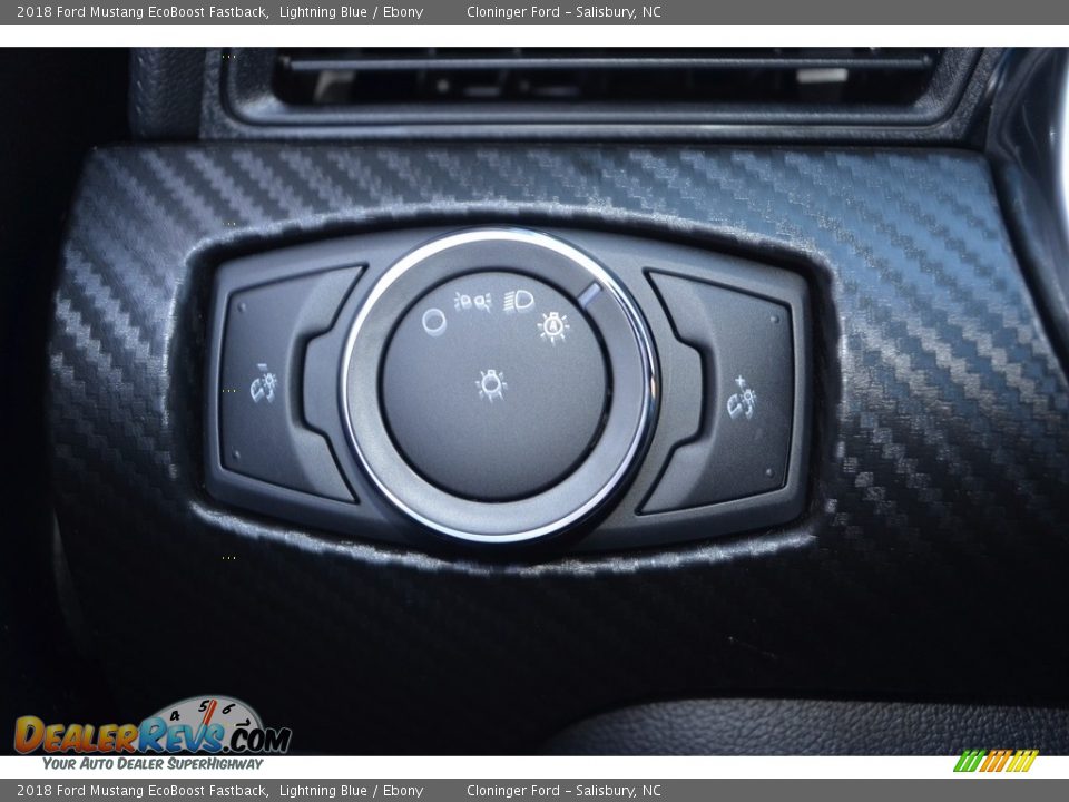 Controls of 2018 Ford Mustang EcoBoost Fastback Photo #14