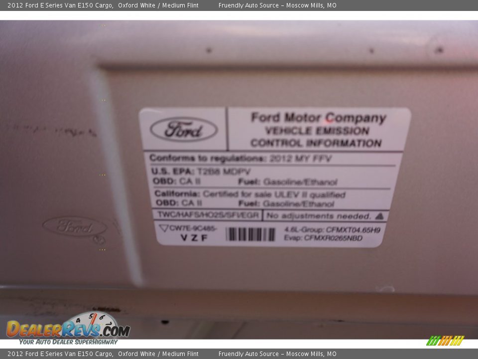 2012 Ford E Series Van E150 Cargo Oxford White / Medium Flint Photo #30