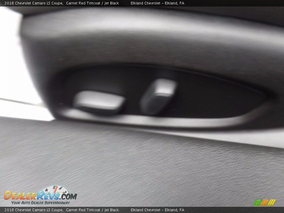 2018 Chevrolet Camaro LS Coupe Garnet Red Tintcoat / Jet Black Photo #15