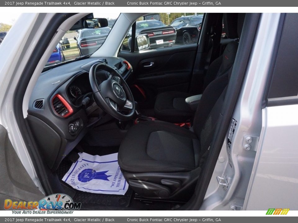 2017 Jeep Renegade Trailhawk 4x4 Glacier Metallic / Black Photo #9