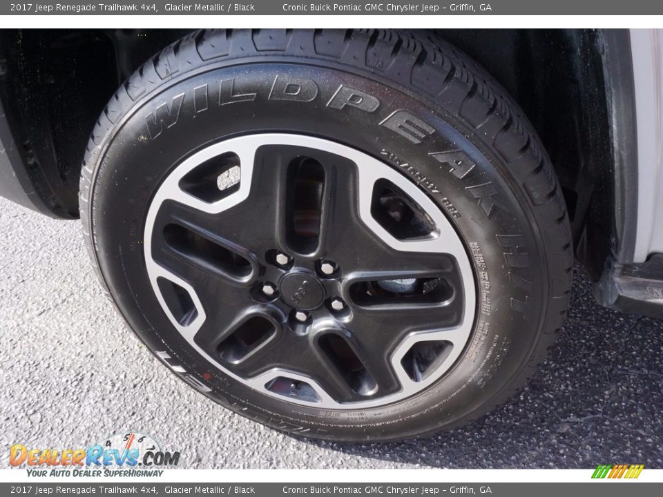 2017 Jeep Renegade Trailhawk 4x4 Glacier Metallic / Black Photo #19