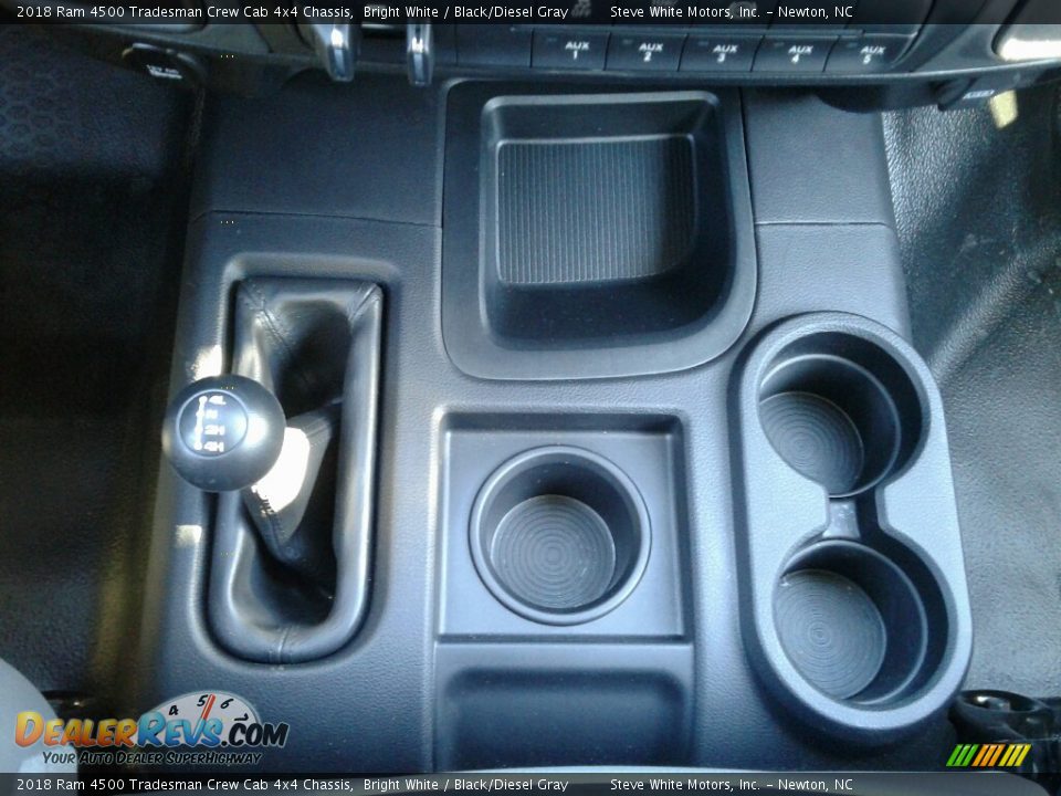 2018 Ram 4500 Tradesman Crew Cab 4x4 Chassis Bright White / Black/Diesel Gray Photo #20