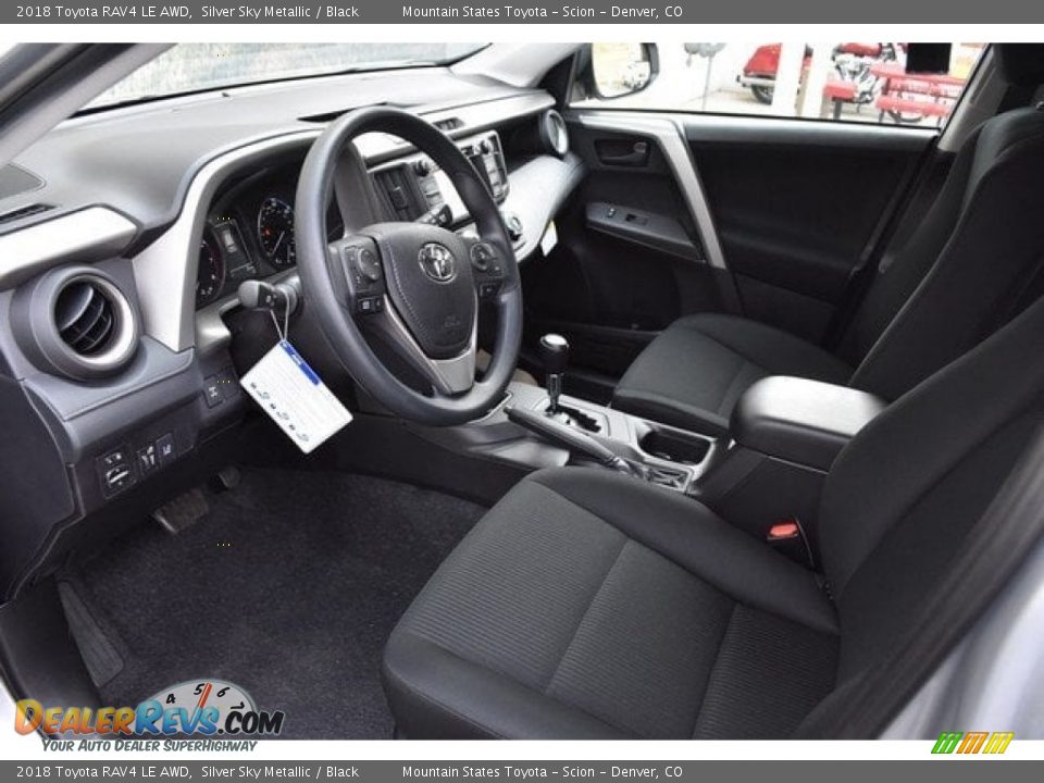 2018 Toyota RAV4 LE AWD Silver Sky Metallic / Black Photo #5