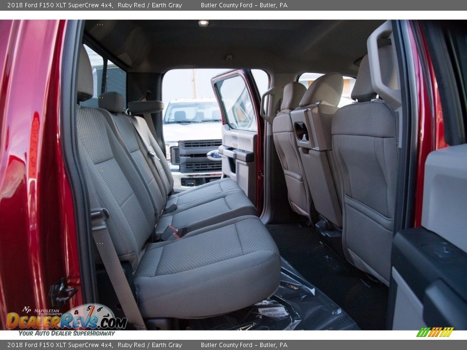 2018 Ford F150 XLT SuperCrew 4x4 Ruby Red / Earth Gray Photo #13
