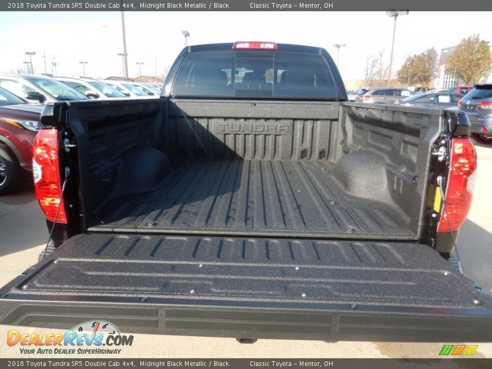 2018 Toyota Tundra SR5 Double Cab 4x4 Midnight Black Metallic / Black Photo #6