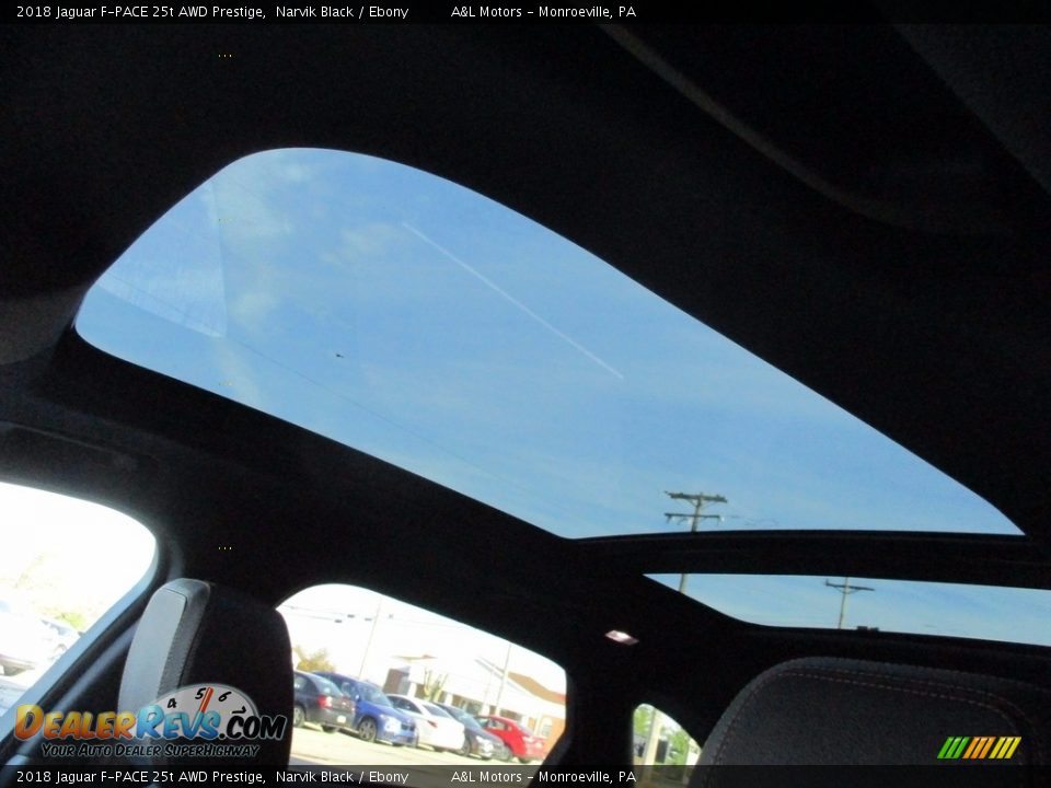 2018 Jaguar F-PACE 25t AWD Prestige Narvik Black / Ebony Photo #10