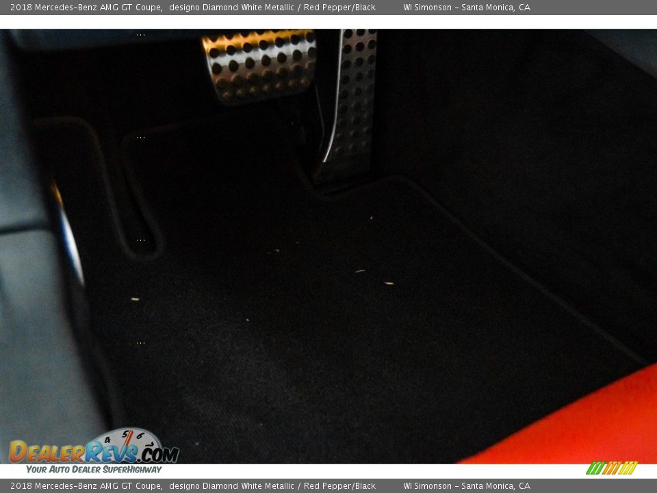 2018 Mercedes-Benz AMG GT Coupe designo Diamond White Metallic / Red Pepper/Black Photo #23