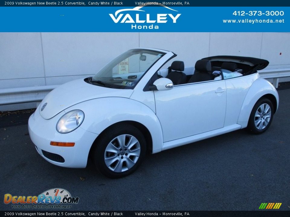 2009 Volkswagen New Beetle 2.5 Convertible Candy White / Black Photo #1