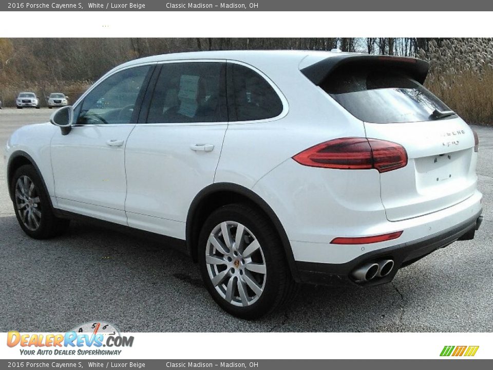 2016 Porsche Cayenne S White / Luxor Beige Photo #6