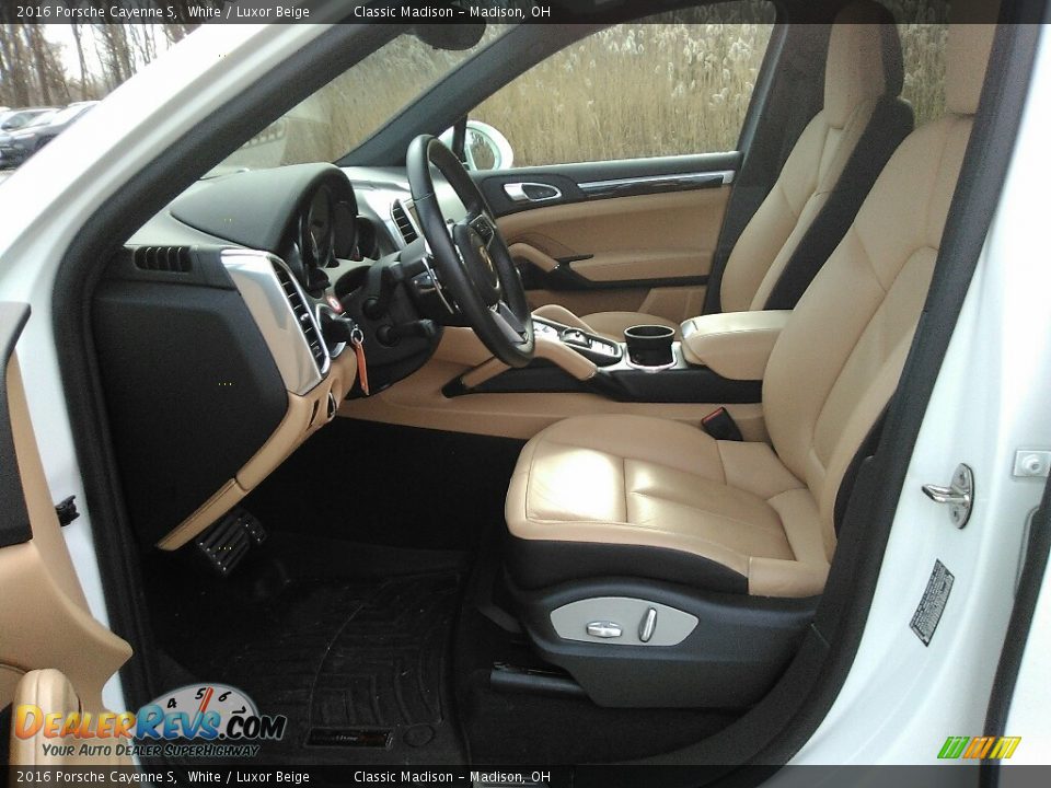 2016 Porsche Cayenne S White / Luxor Beige Photo #8