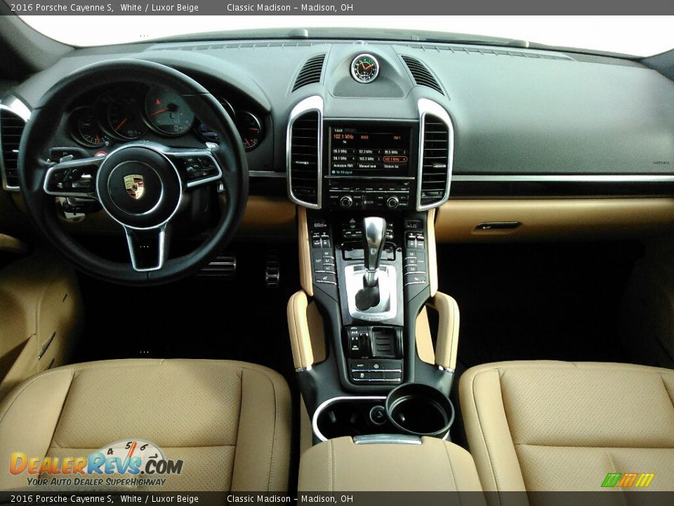 2016 Porsche Cayenne S White / Luxor Beige Photo #10