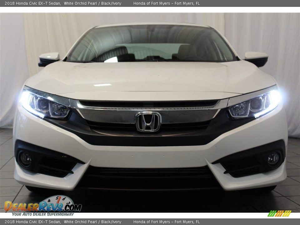 2018 Honda Civic EX-T Sedan White Orchid Pearl / Black/Ivory Photo #5