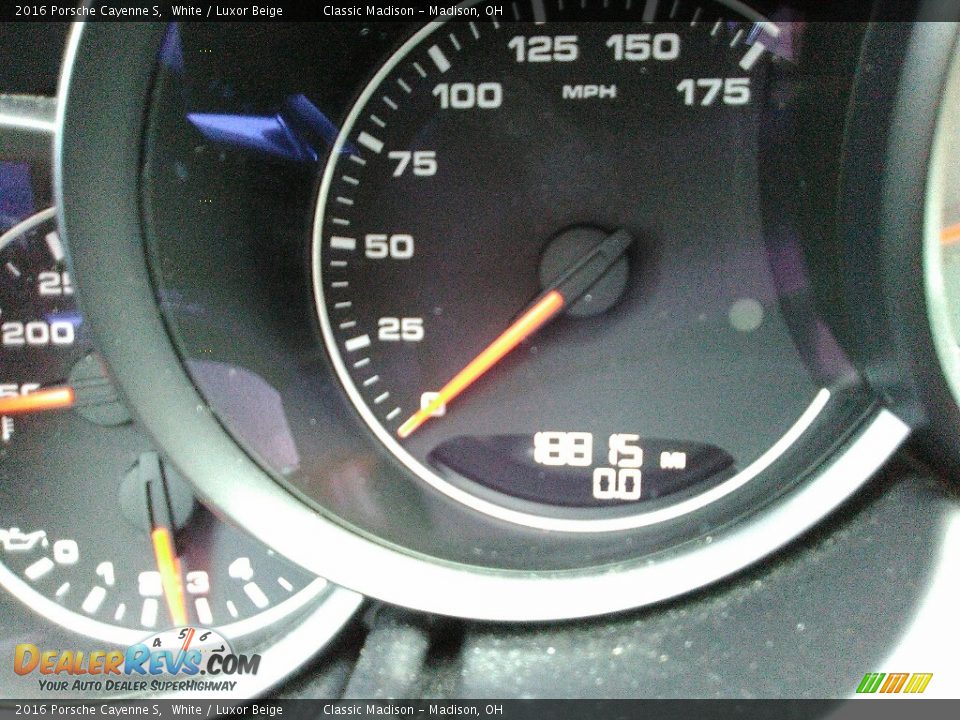 2016 Porsche Cayenne S White / Luxor Beige Photo #17