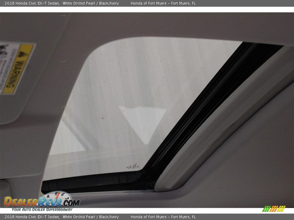 2018 Honda Civic EX-T Sedan White Orchid Pearl / Black/Ivory Photo #20