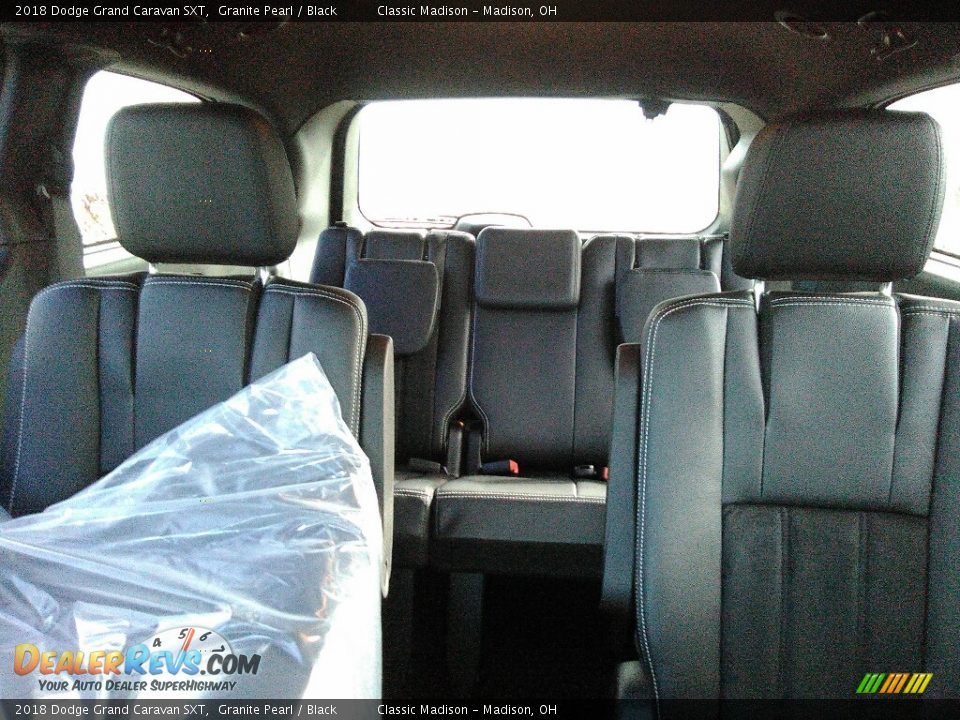 2018 Dodge Grand Caravan SXT Granite Pearl / Black Photo #10