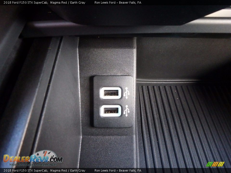 2018 Ford F150 STX SuperCab Magma Red / Earth Gray Photo #18