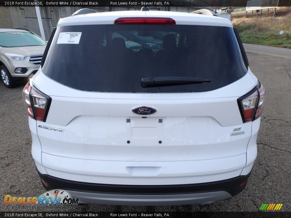 2018 Ford Escape SE Oxford White / Charcoal Black Photo #3