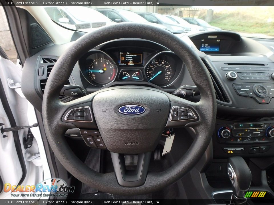 2018 Ford Escape SE Oxford White / Charcoal Black Photo #17