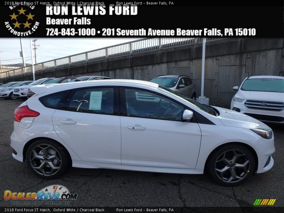 2018 Ford Focus ST Hatch Oxford White / Charcoal Black Photo #1