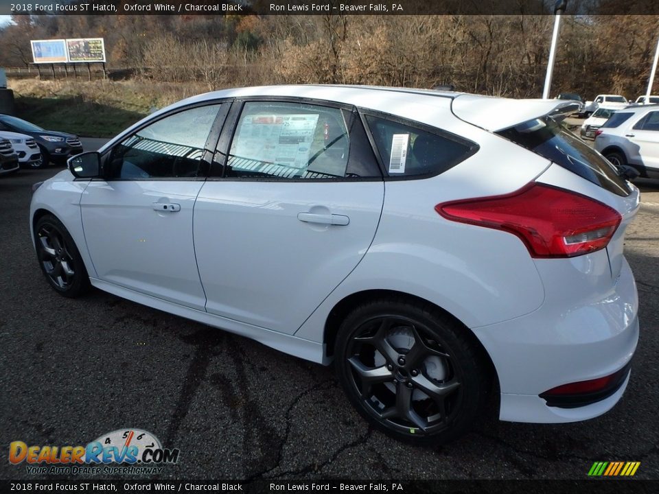 2018 Ford Focus ST Hatch Oxford White / Charcoal Black Photo #5