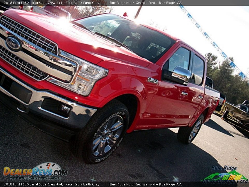 2018 Ford F150 Lariat SuperCrew 4x4 Race Red / Earth Gray Photo #34