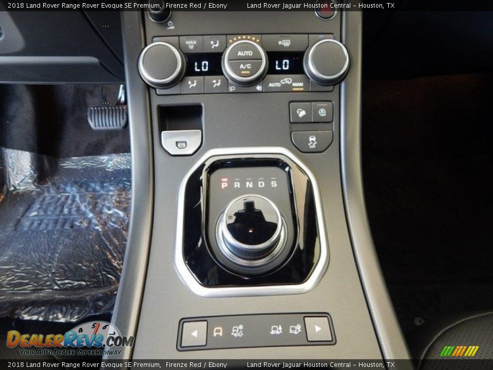 Controls of 2018 Land Rover Range Rover Evoque SE Premium Photo #21