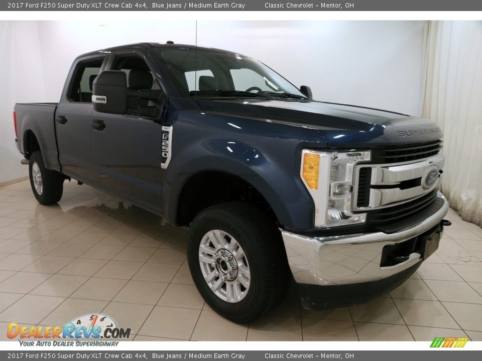 2017 Ford F250 Super Duty XLT Crew Cab 4x4 Blue Jeans / Medium Earth Gray Photo #1
