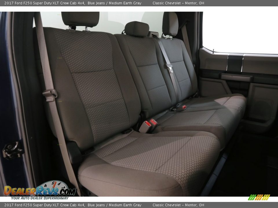 2017 Ford F250 Super Duty XLT Crew Cab 4x4 Blue Jeans / Medium Earth Gray Photo #15